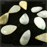 翡翠 ヒスイ ビーズ113 しずく 1個|01翡翠ビーズ|手芸アクセサリ素材
