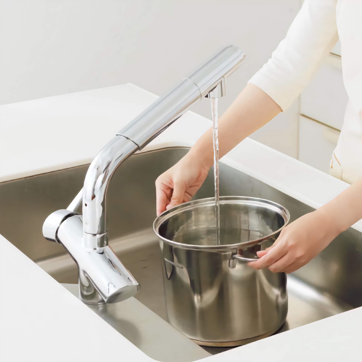 タカギ 【JK106MT-1NBF】 蛇口一体型浄水器 みず工房 コンバージェンス シングルレバー混合栓(ワンホール) 寒冷地用