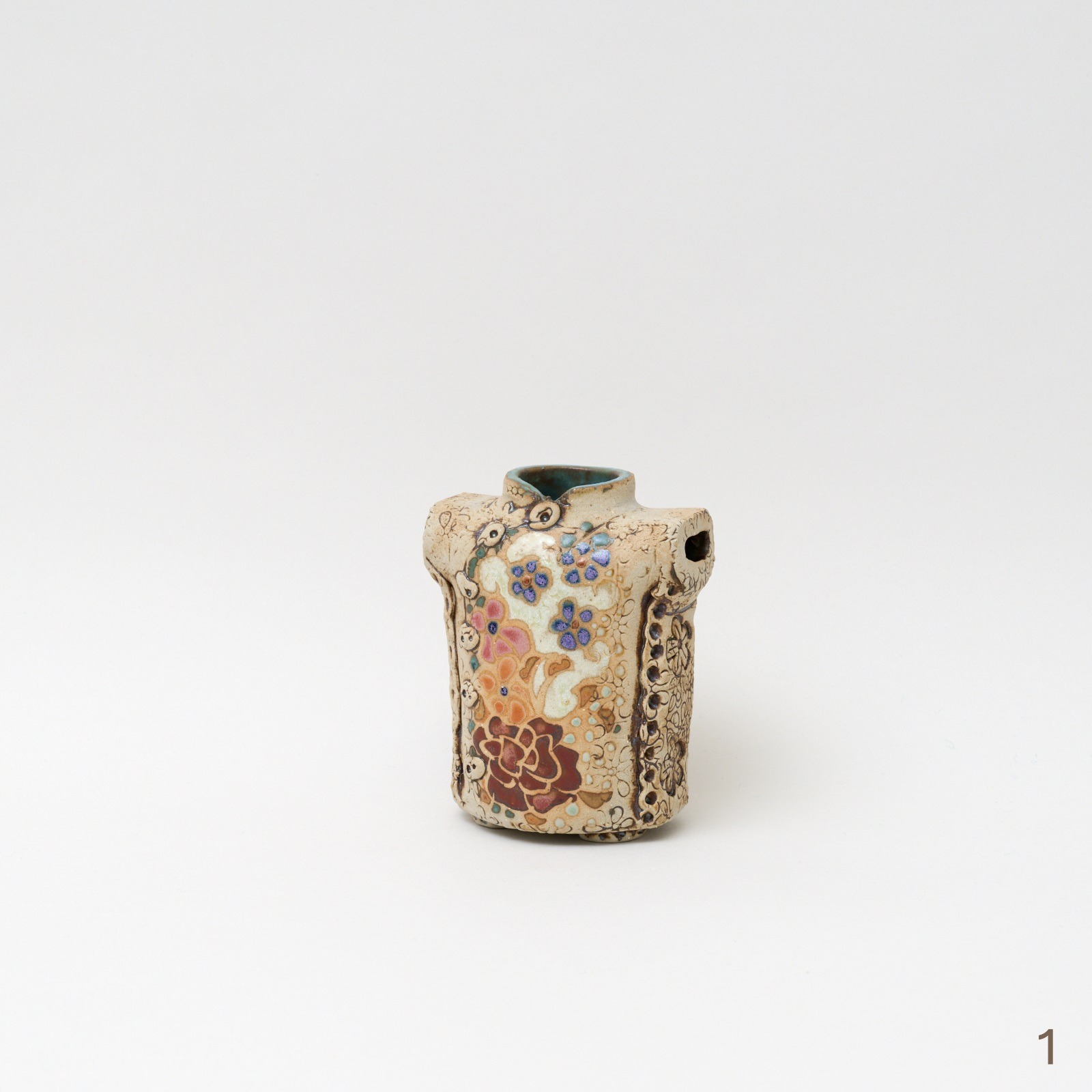 ジュアン先生の花入れ　M：ブルー