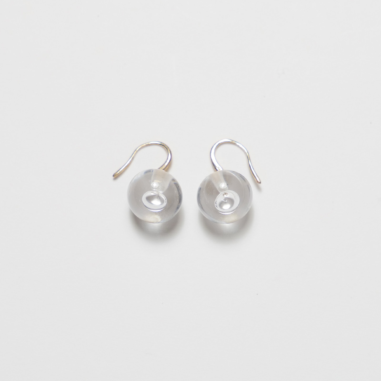 チレッジ：ピアス