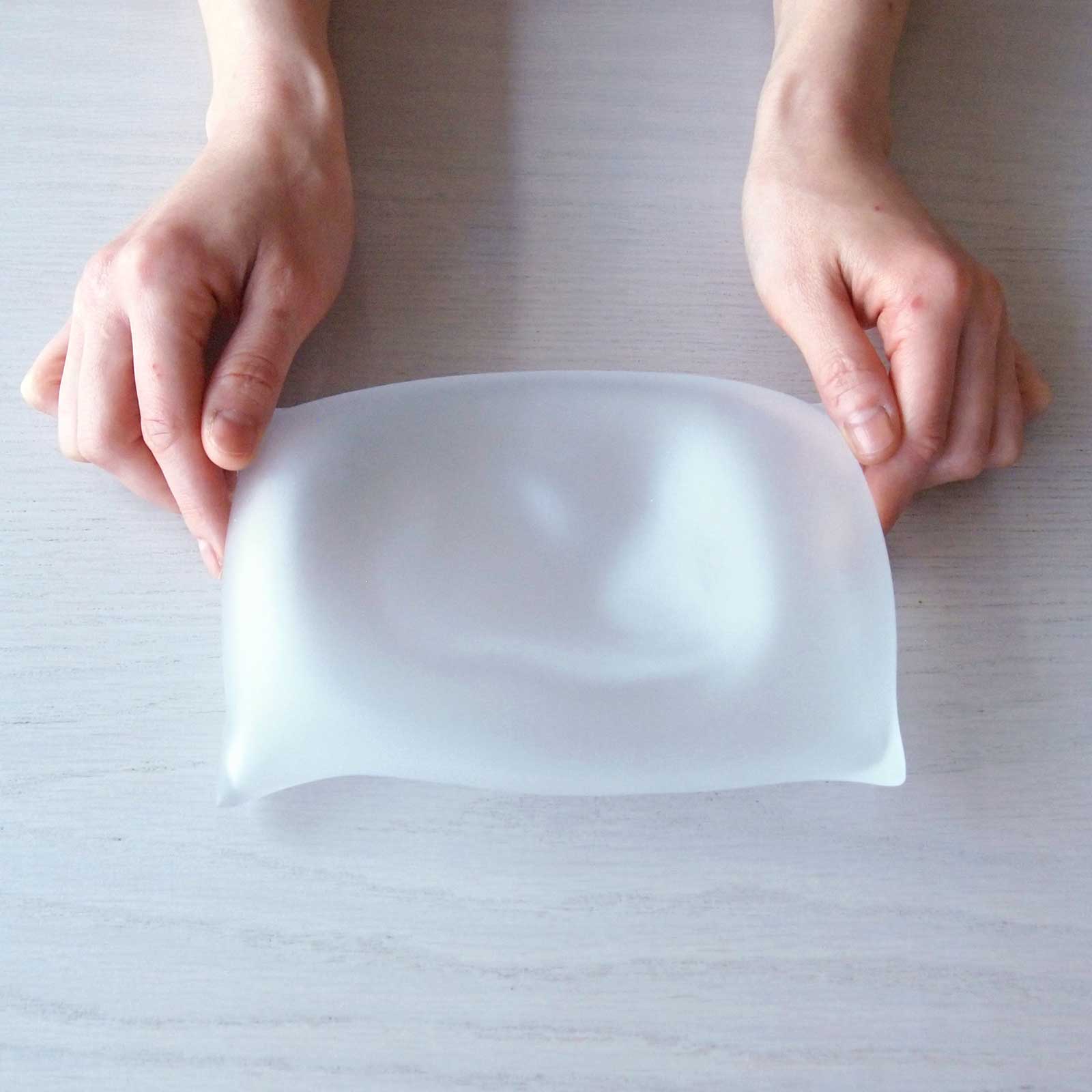 ティンニ:プレート