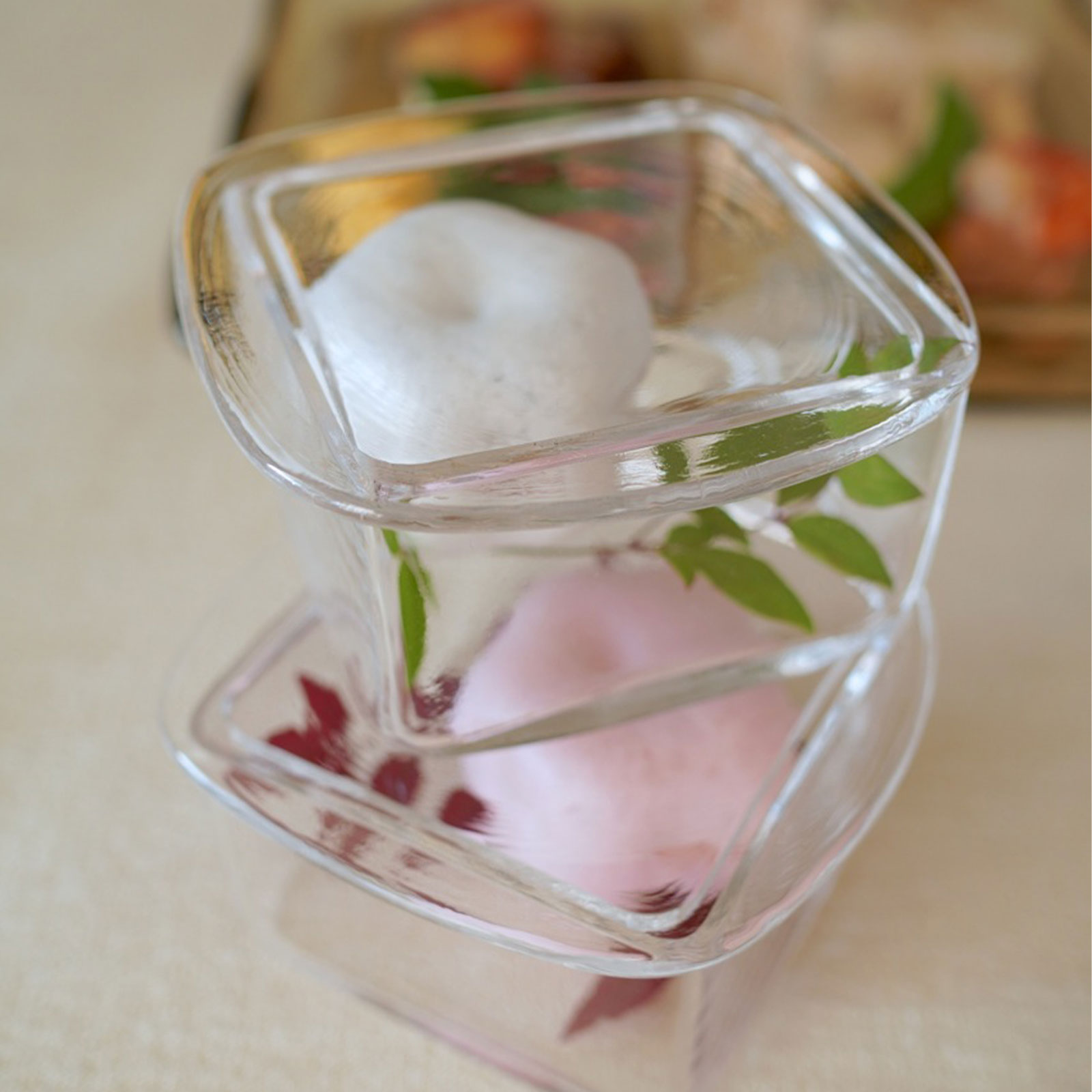 センシティブ:角小物入れ 蓋付き (S)