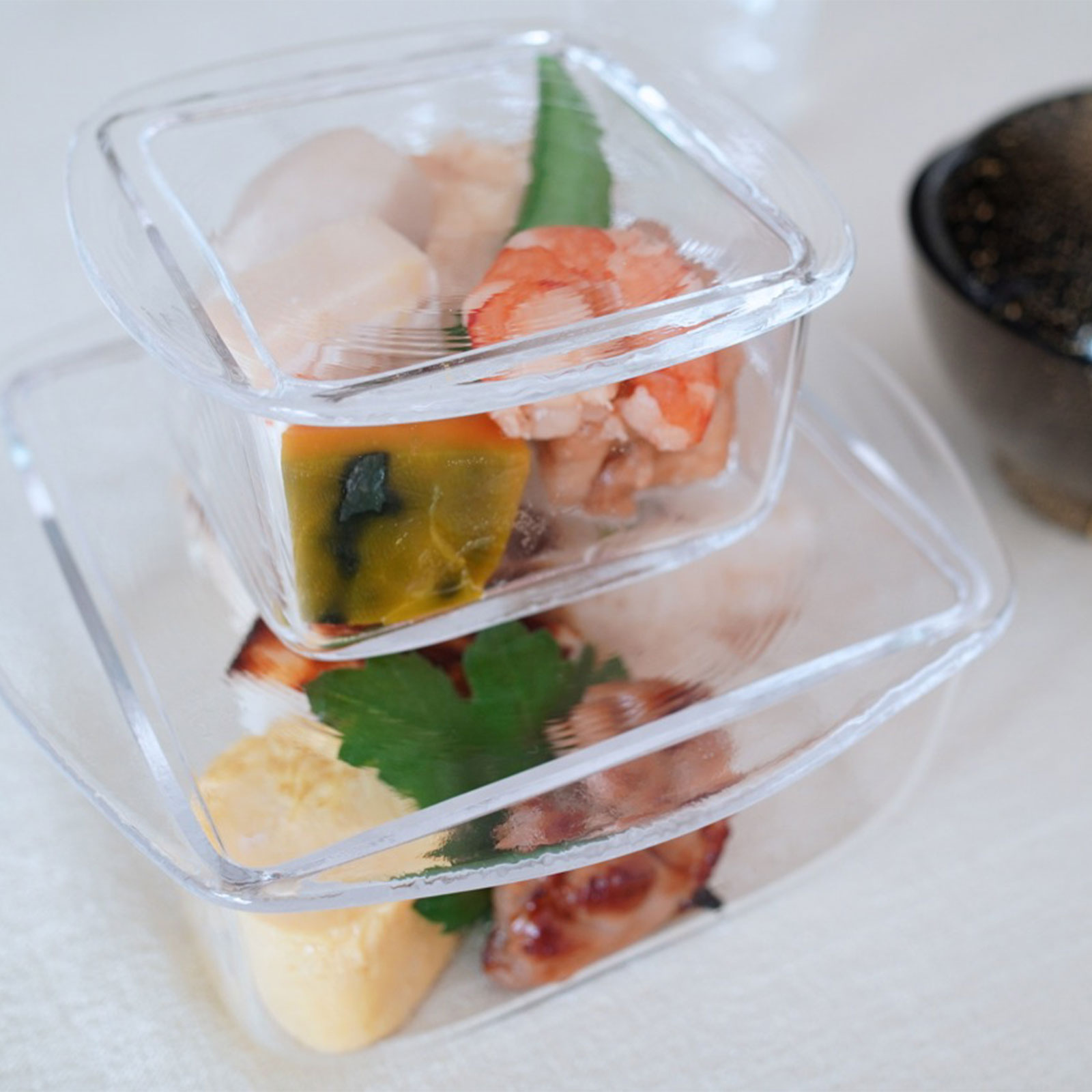 センシティブ:角小物入れ 蓋付き (S)