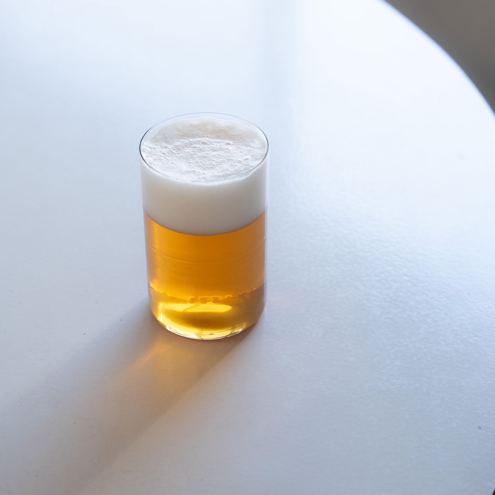 オン ルウット:グラス (L)