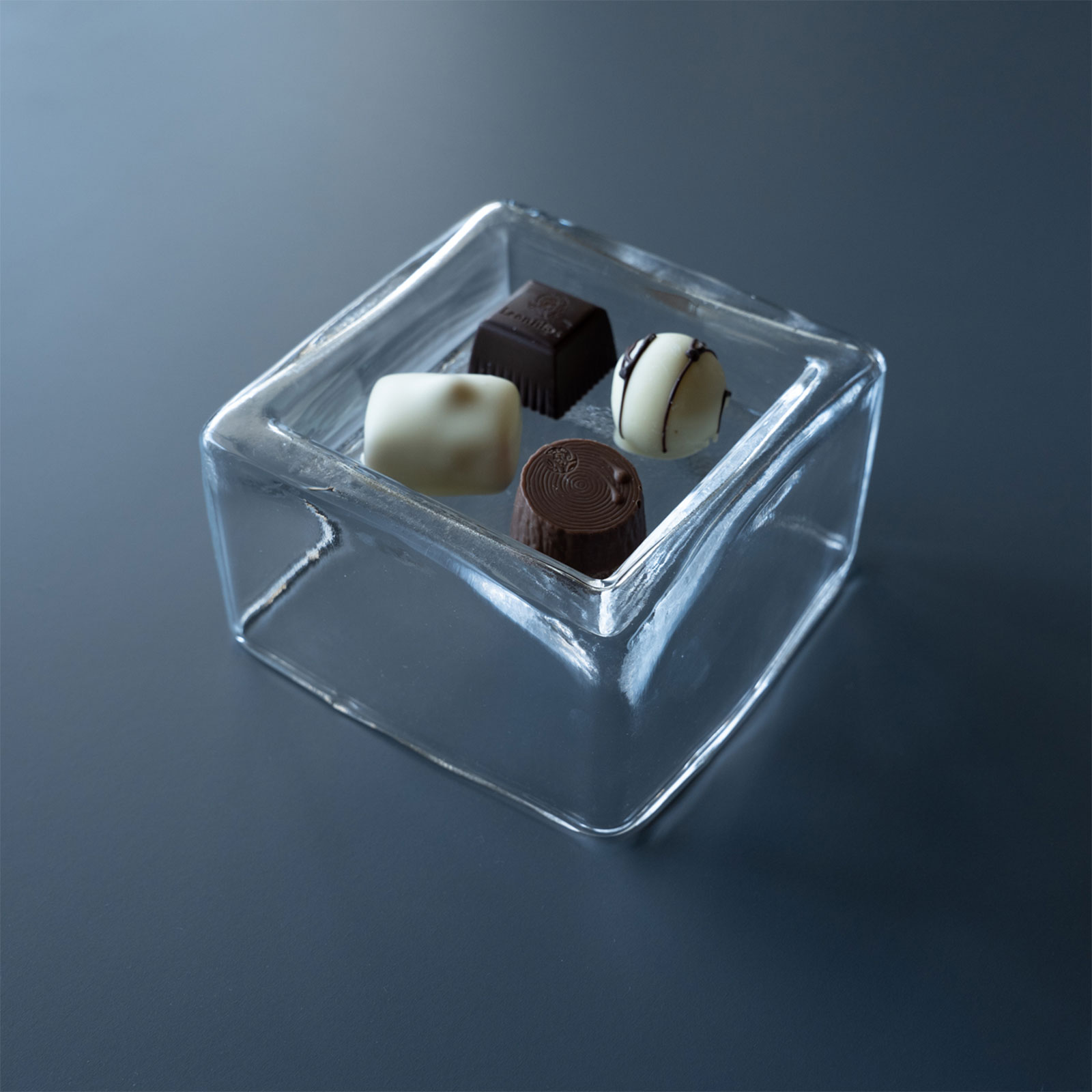 ハコニワ：立体角皿 (M)