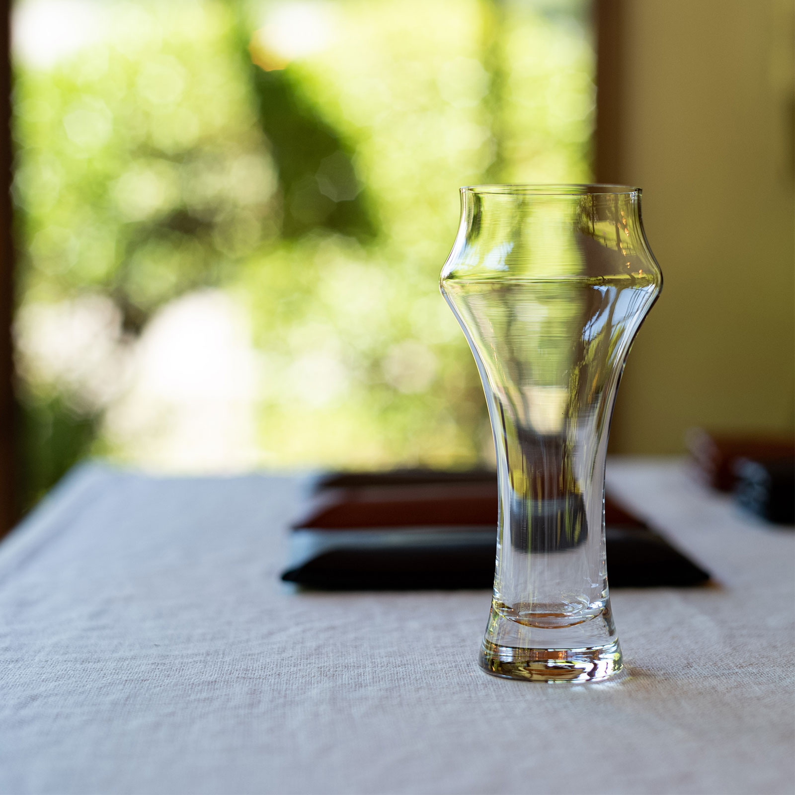 ザ・ビアー：漆黒ビール 6本＋nido 1客 セット