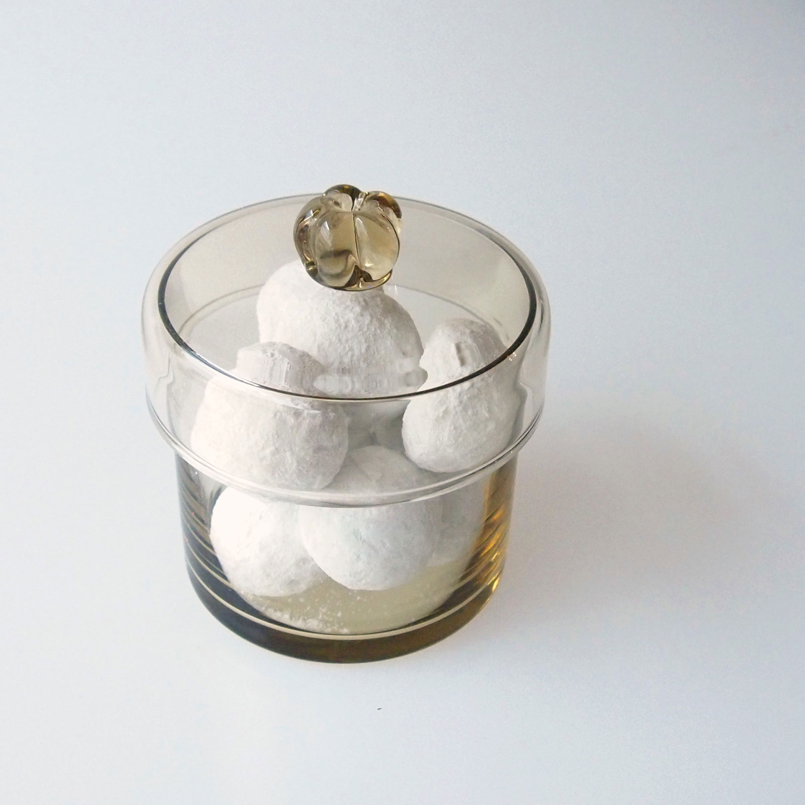 花のつまみ付き蓋もの小物入れ・ピーナッツバタースノーボール web 限定セット GIFT 予約