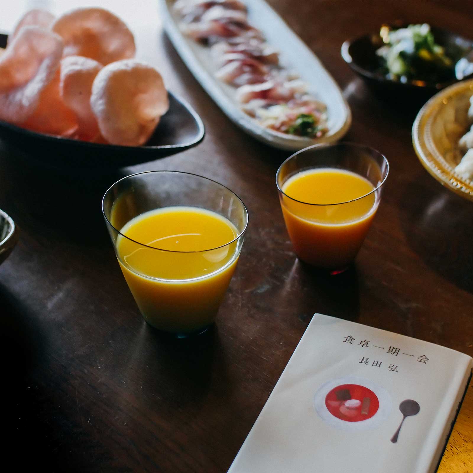 トモニグラス：キュード・グラス (M)