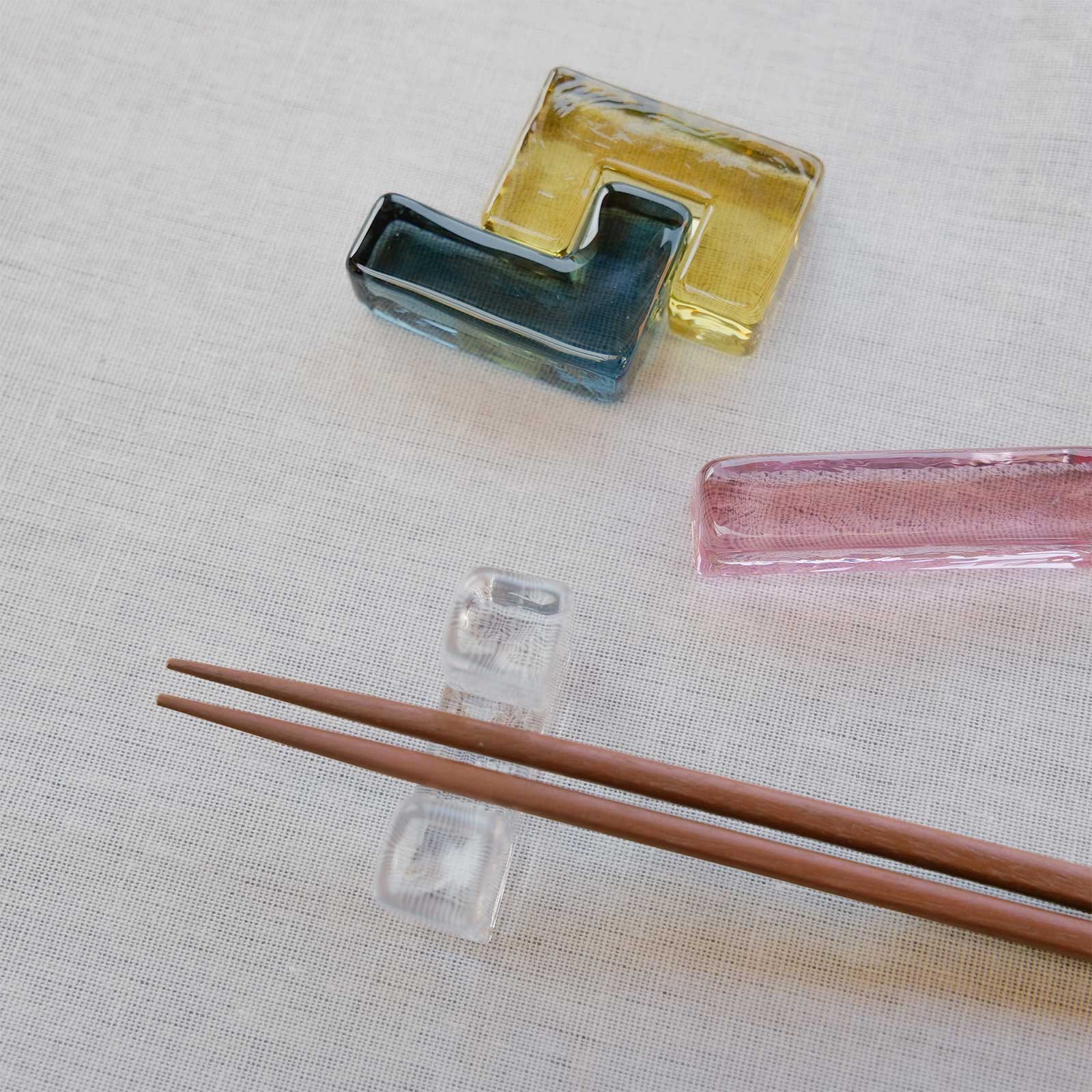 プレイ：箸置き・カトラリーレスト 凸型