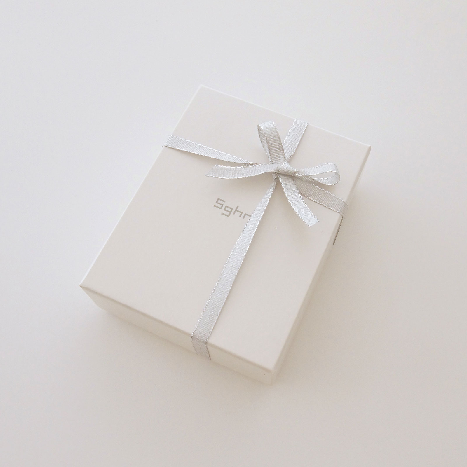 ミネット：ピアス