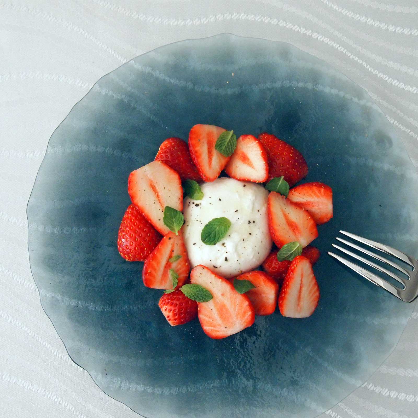 ウル：丸形プレート (26cm)