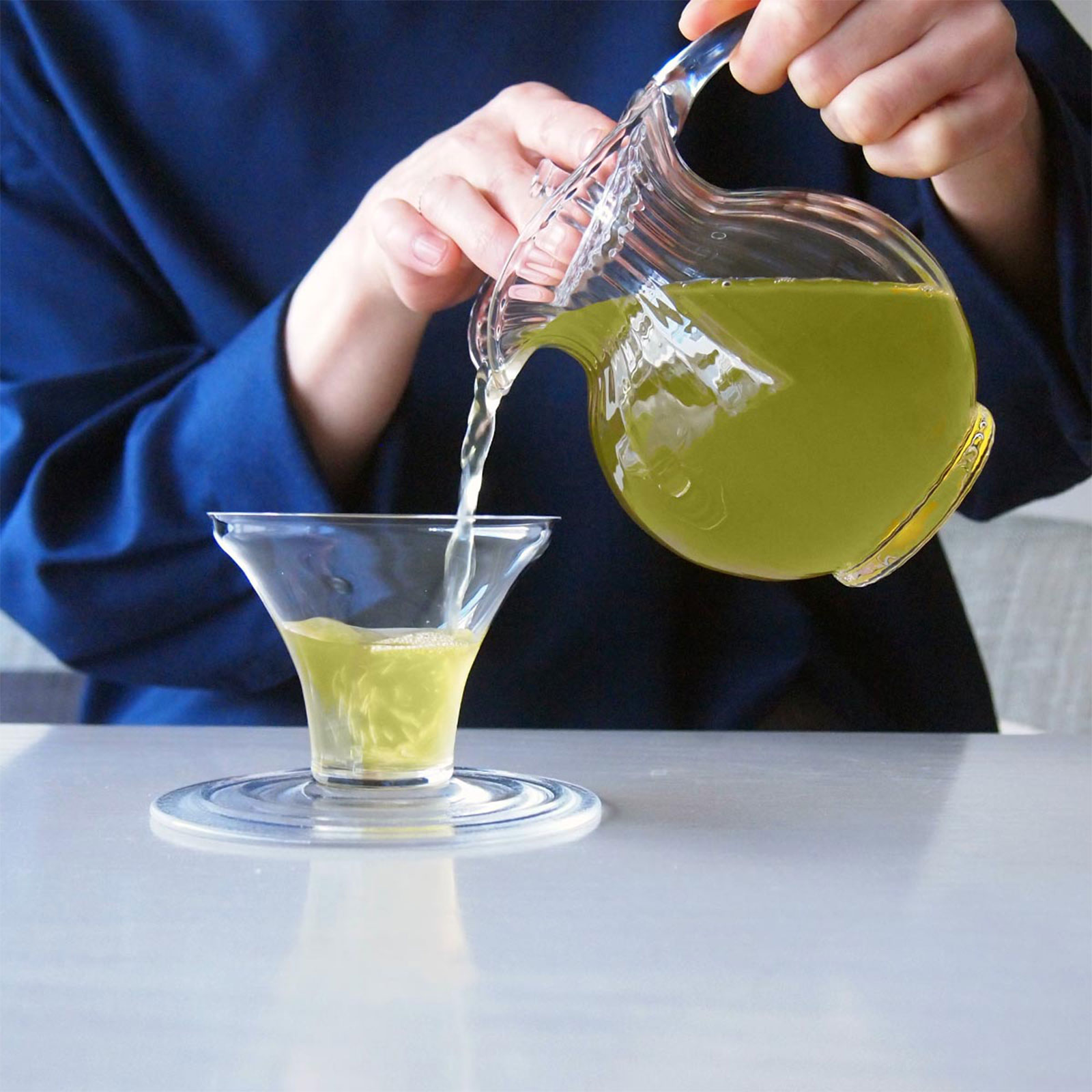 にはたづみ：冷茶グラス