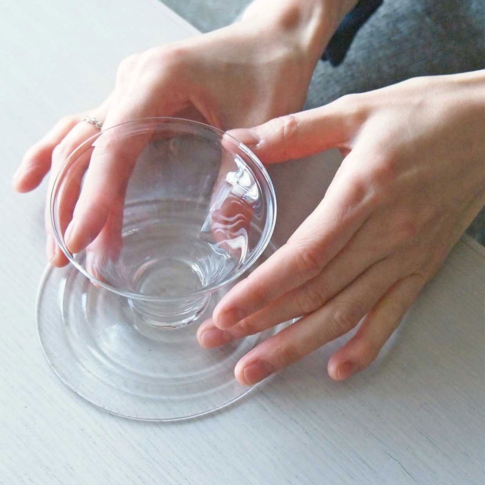 にはたづみ：冷茶グラス