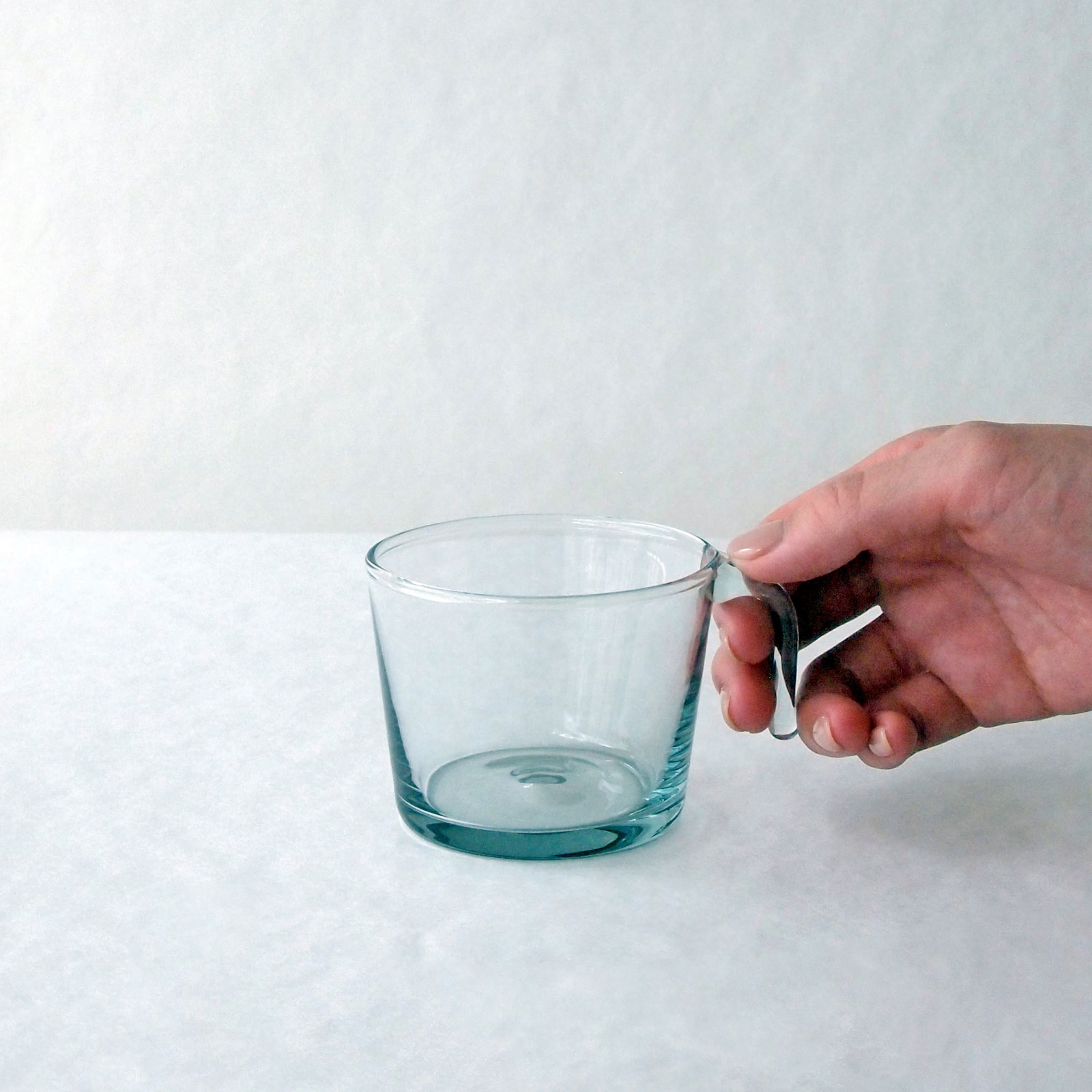 サリュ：マグ (S)