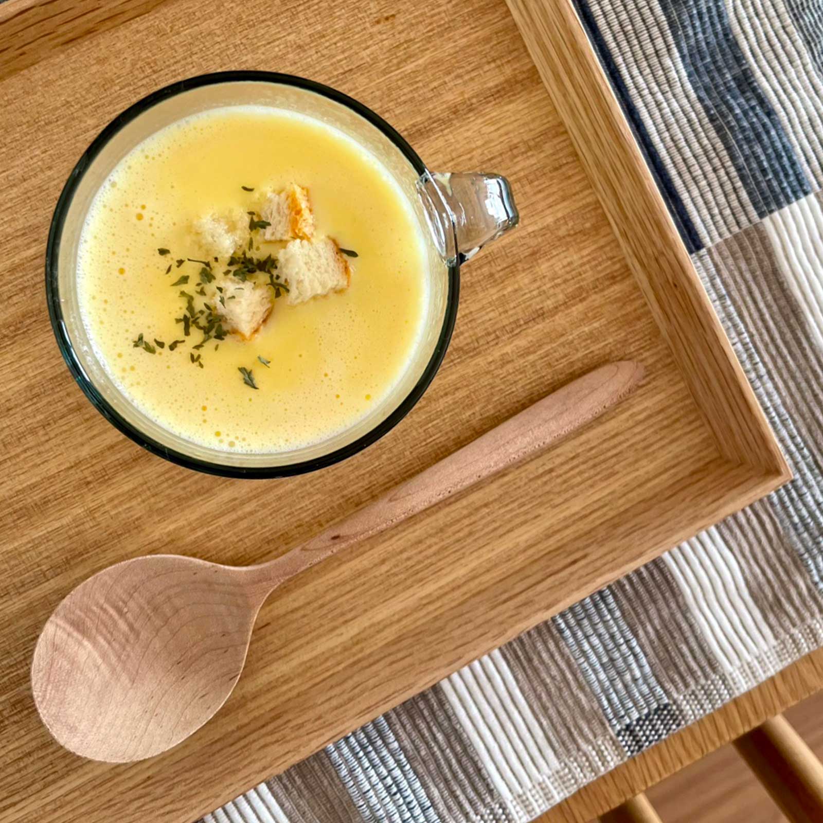 サリュ：マグ (S)