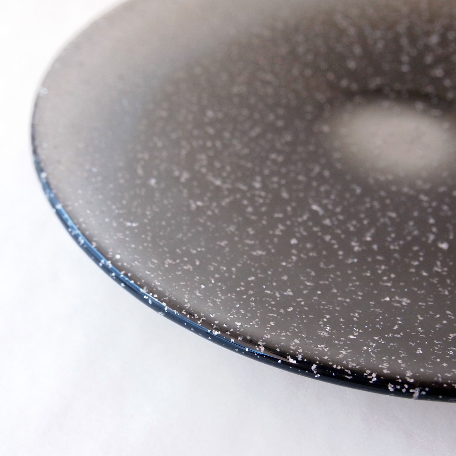 琥輪：丸形プレート (21cm) 雲母入り | プレート | Sghr