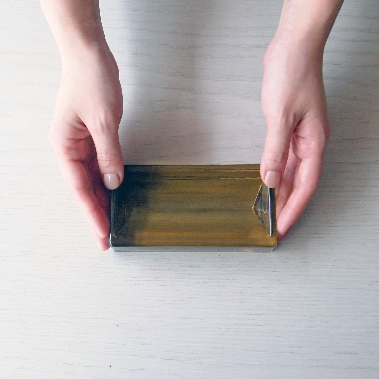 ひとかけ：角トレイ