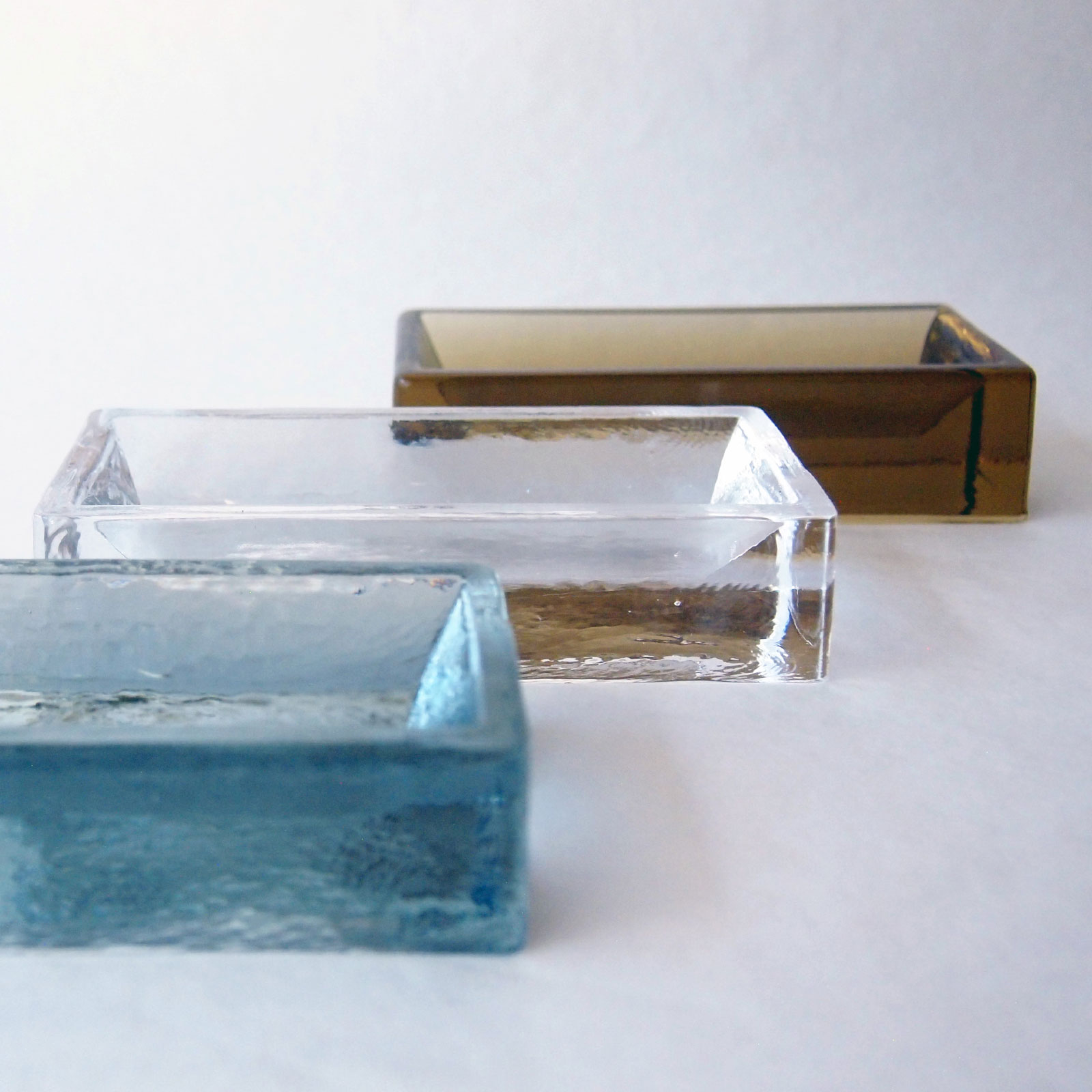 ひとかけ：角トレイ