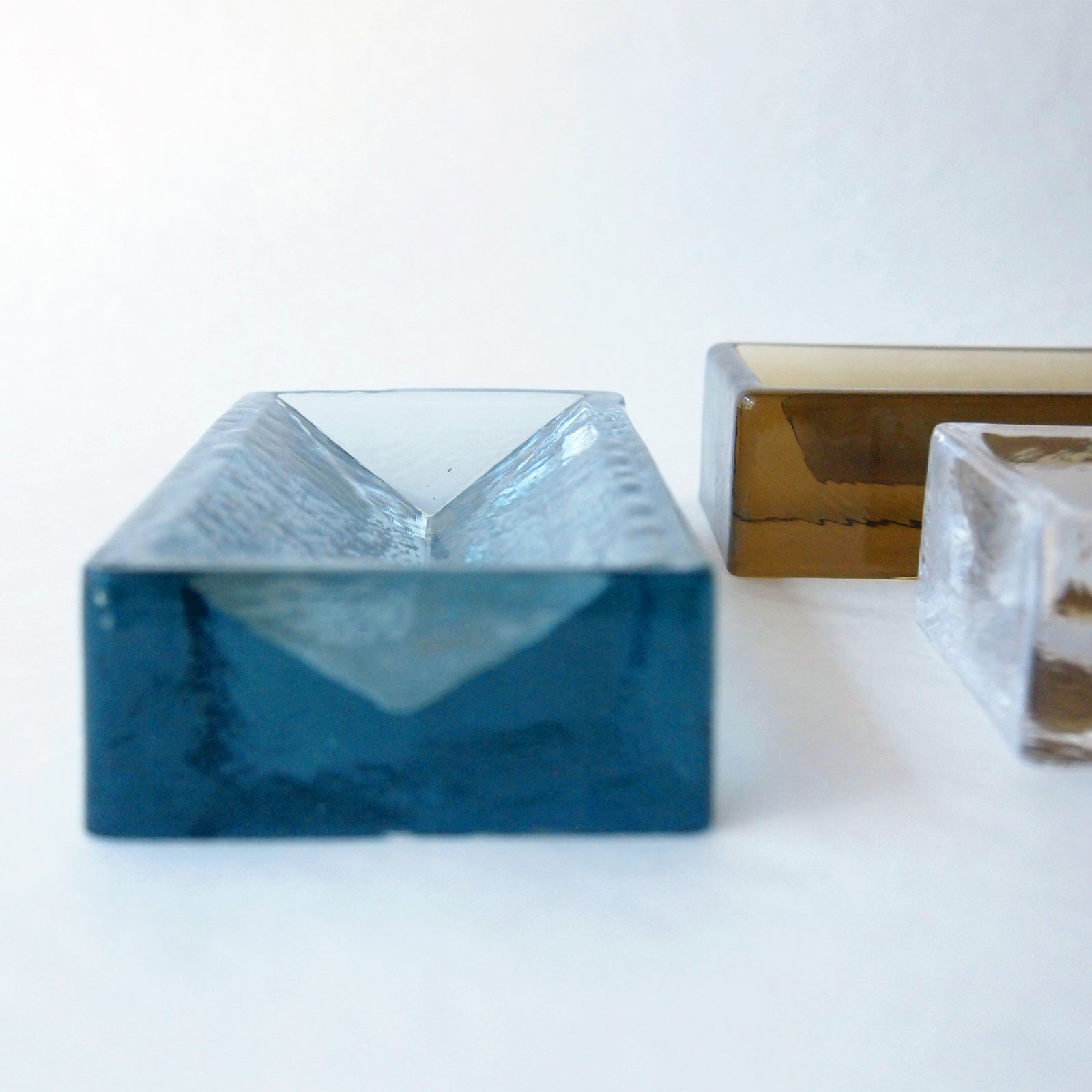 ひとかけ：角トレイ