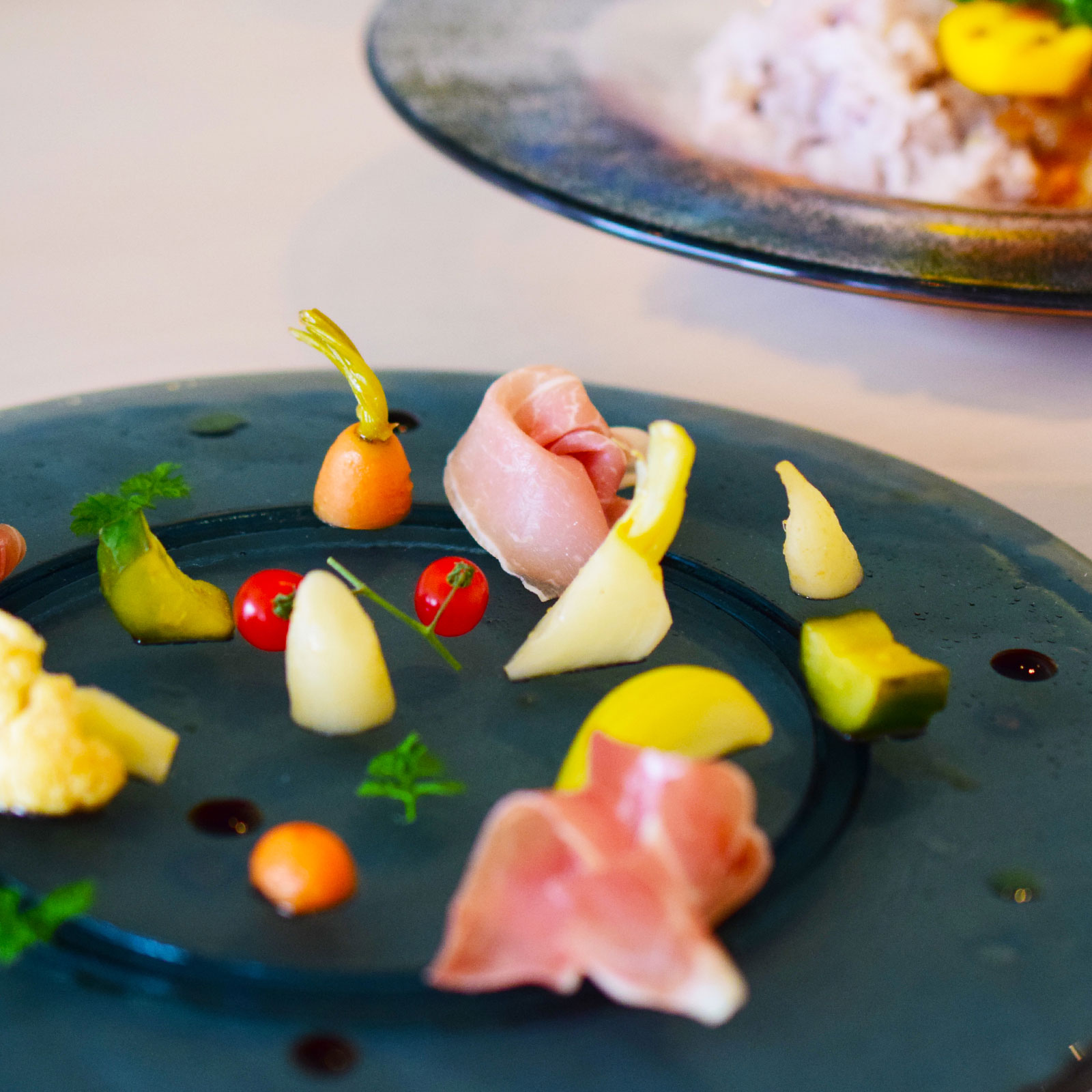 アンジュ：丸形プレート (27cm)