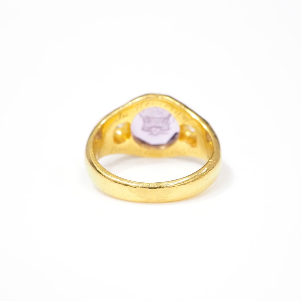 アンティークジュエリー リング アメシスト クラウンモチーフ インタリオリング