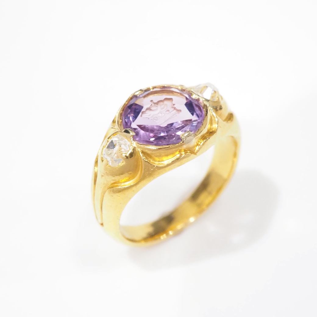 アンティークジュエリー リング アメシスト クラウンモチーフ インタリオリング