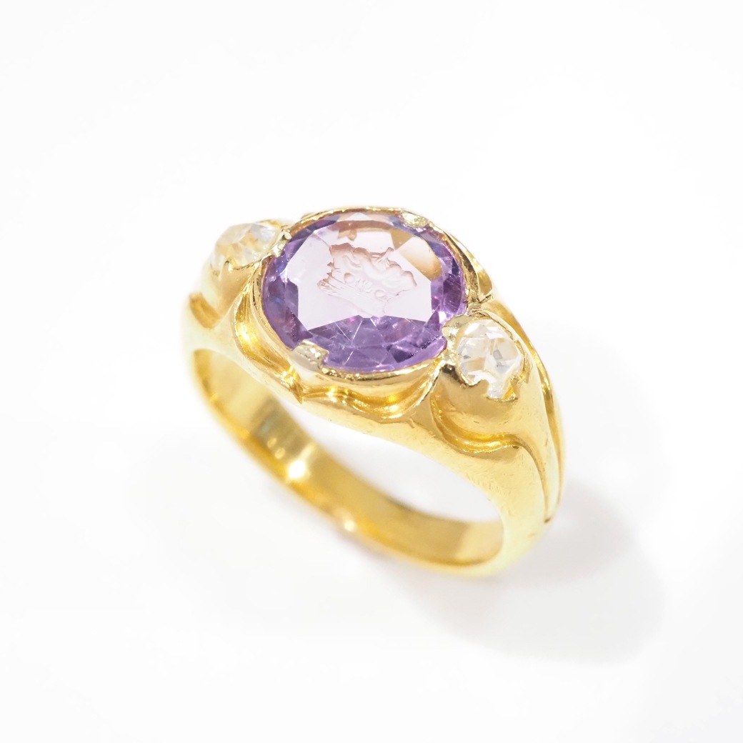 アンティークジュエリー リング アメシスト クラウンモチーフ インタリオリング