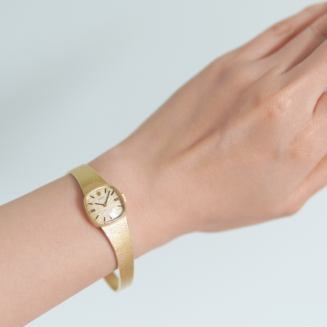 アンティークウォッチ ロレックス テクスチャーダイヤル スクエア ゴールドケース ブレスレット