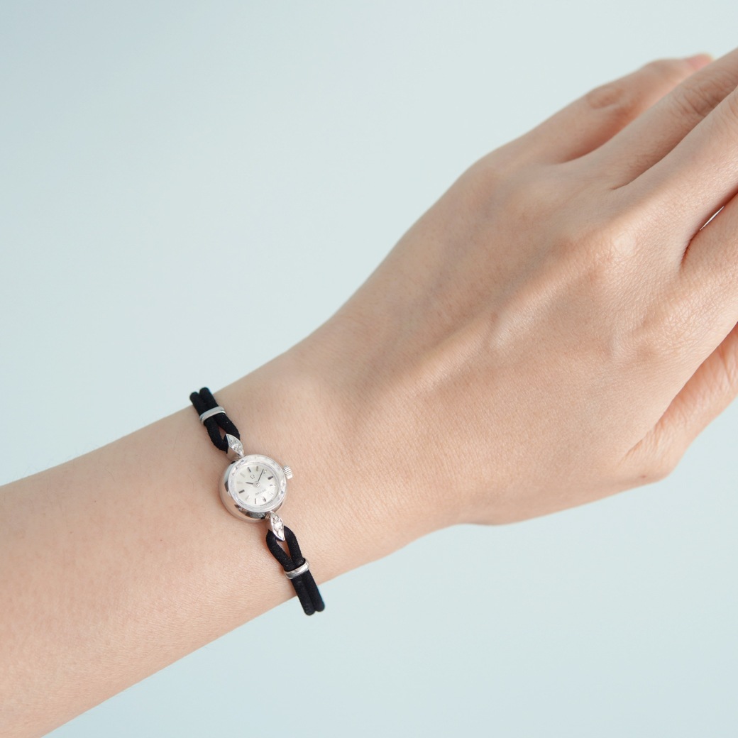 アンティークウォッチ オメガ ダイヤモンドアクセント カットガラス ラウンド ホワイトゴールドケース BOX付