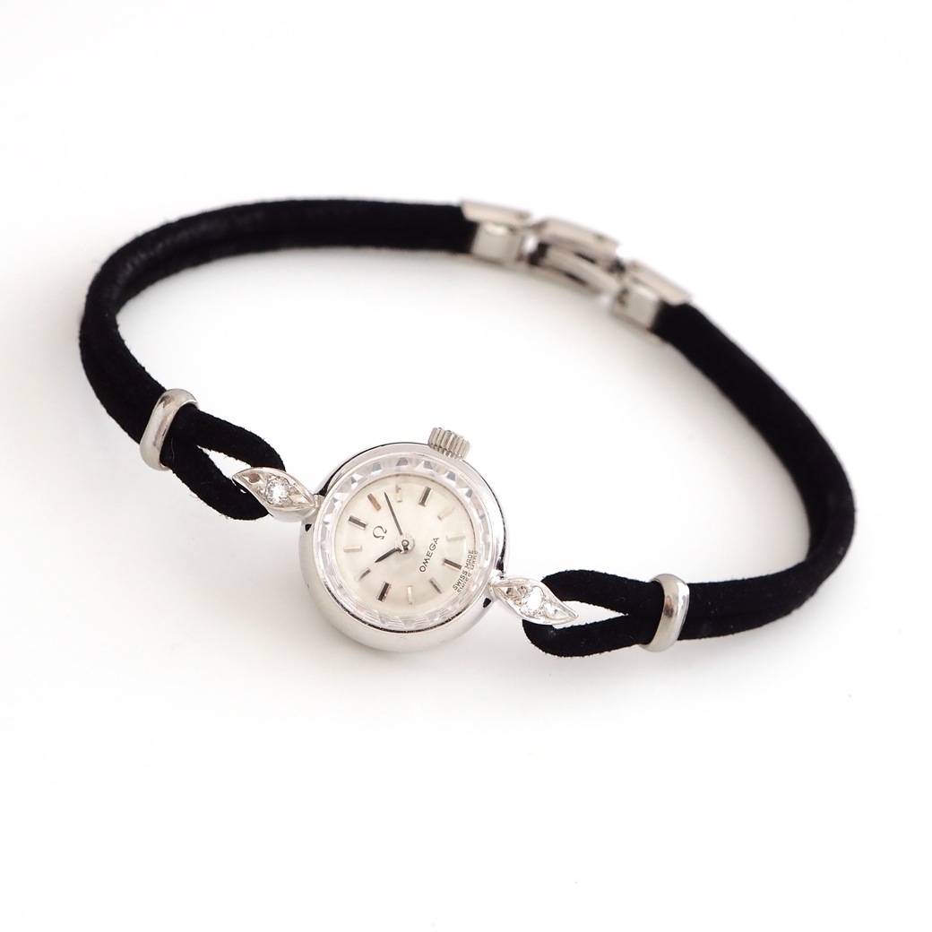 アンティークウォッチ オメガ ダイヤモンドアクセント カットガラス ラウンド ホワイトゴールドケース BOX付