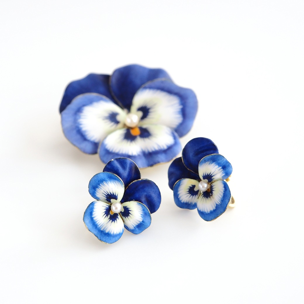 アンティークジュエリー イヤリング&ピアス パンジーモチーフ  エナメル アンティークイヤリング&ブローチ BOX付