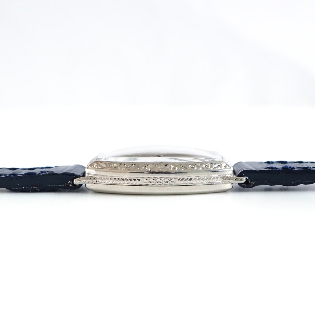 アンティークウォッチ ハミルトン アール・デコ 彫刻装飾 トノー ホワイトゴールドケース