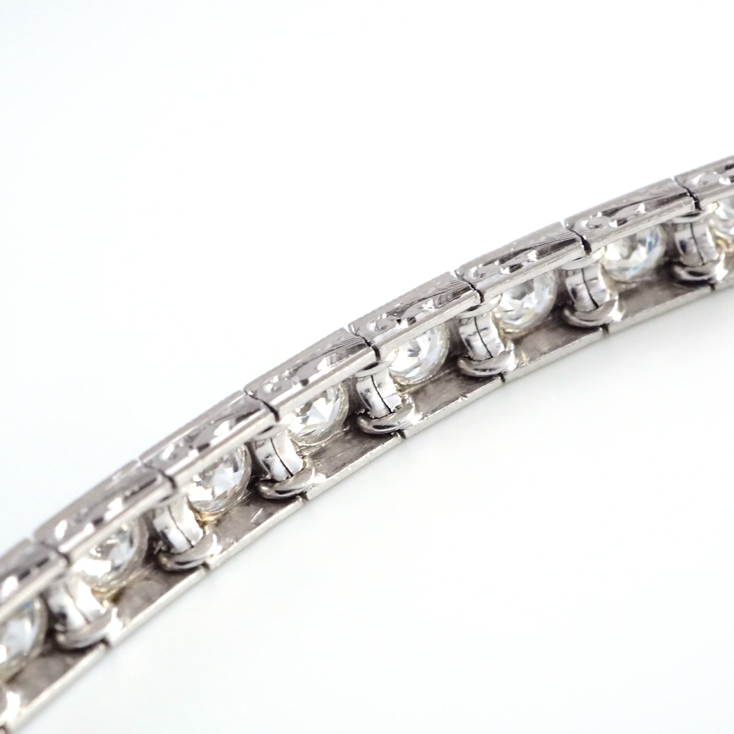 アンティークジュエリー ブレスレット ダイヤモンド プラチナ 彫刻装飾 アンティークブレスレット
