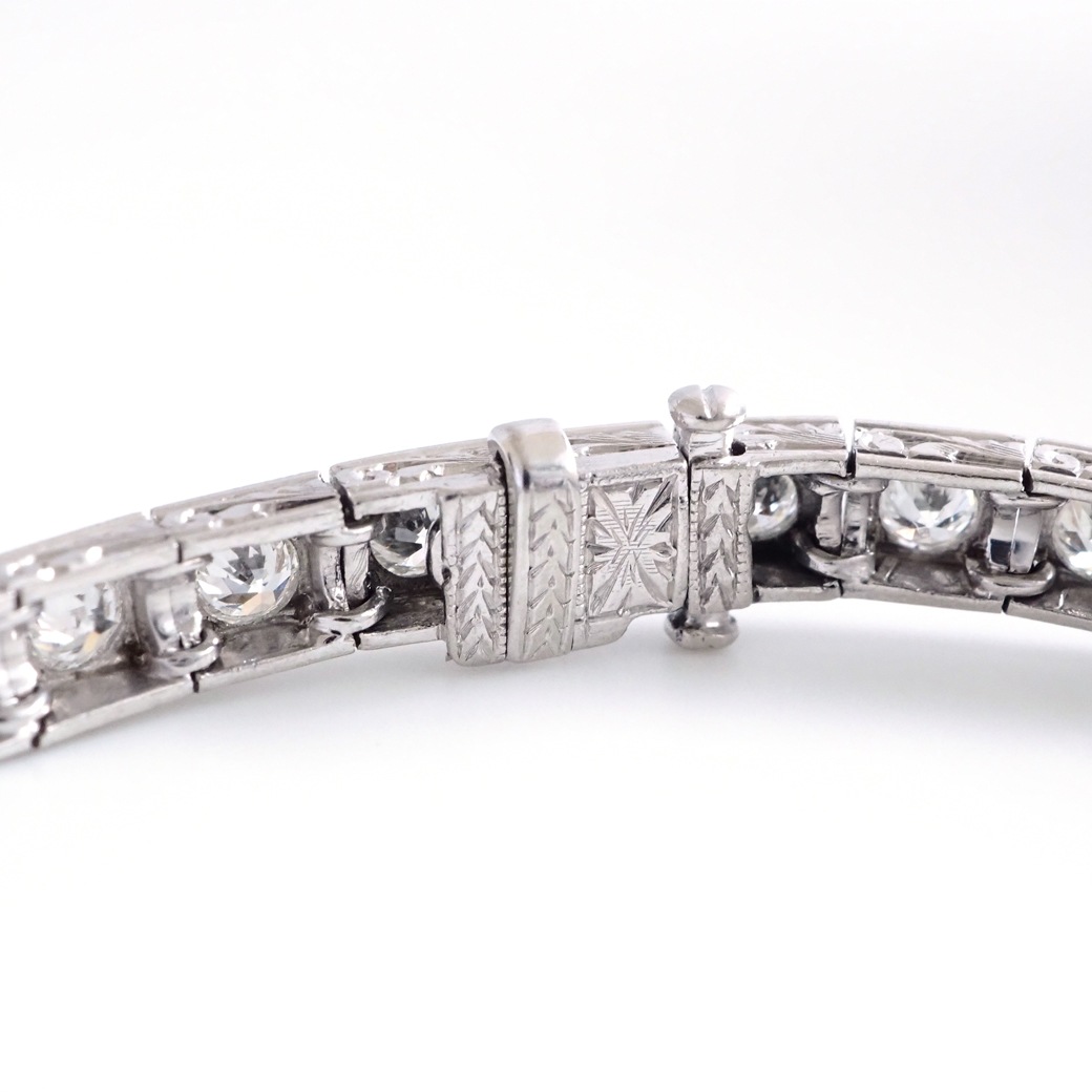 アンティークジュエリー ブレスレット ダイヤモンド プラチナ 彫刻装飾 アンティークブレスレット
