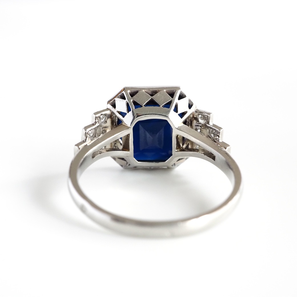 リング　サファイア？　遺品整理　断捨離　アンティーク　ヴィンテージ　色石　金？ サファイア ヴィンテージリング from UK | 芦屋Antico