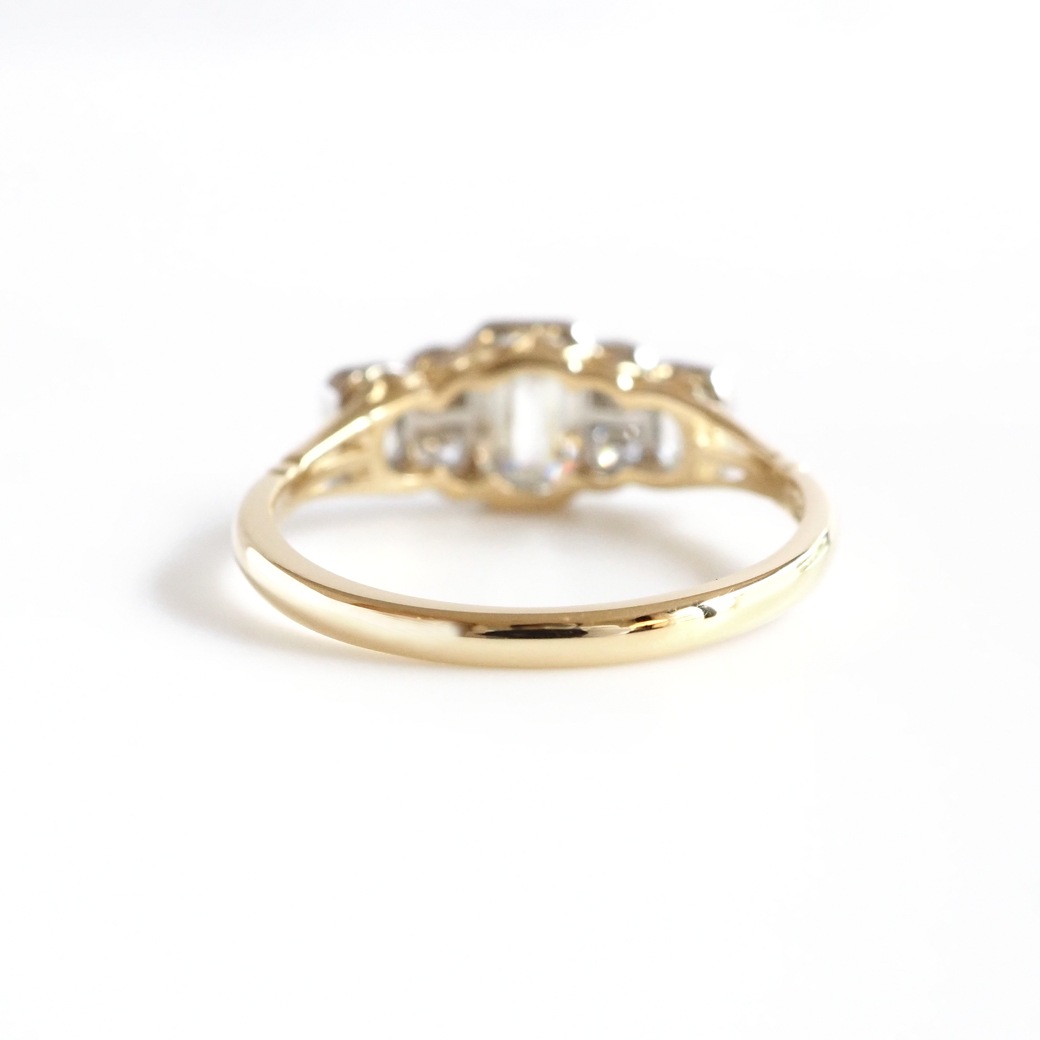 アンティークジュエリー リプロダクション City of London シティオブロンドン ダイヤモンド 3ストーンリング