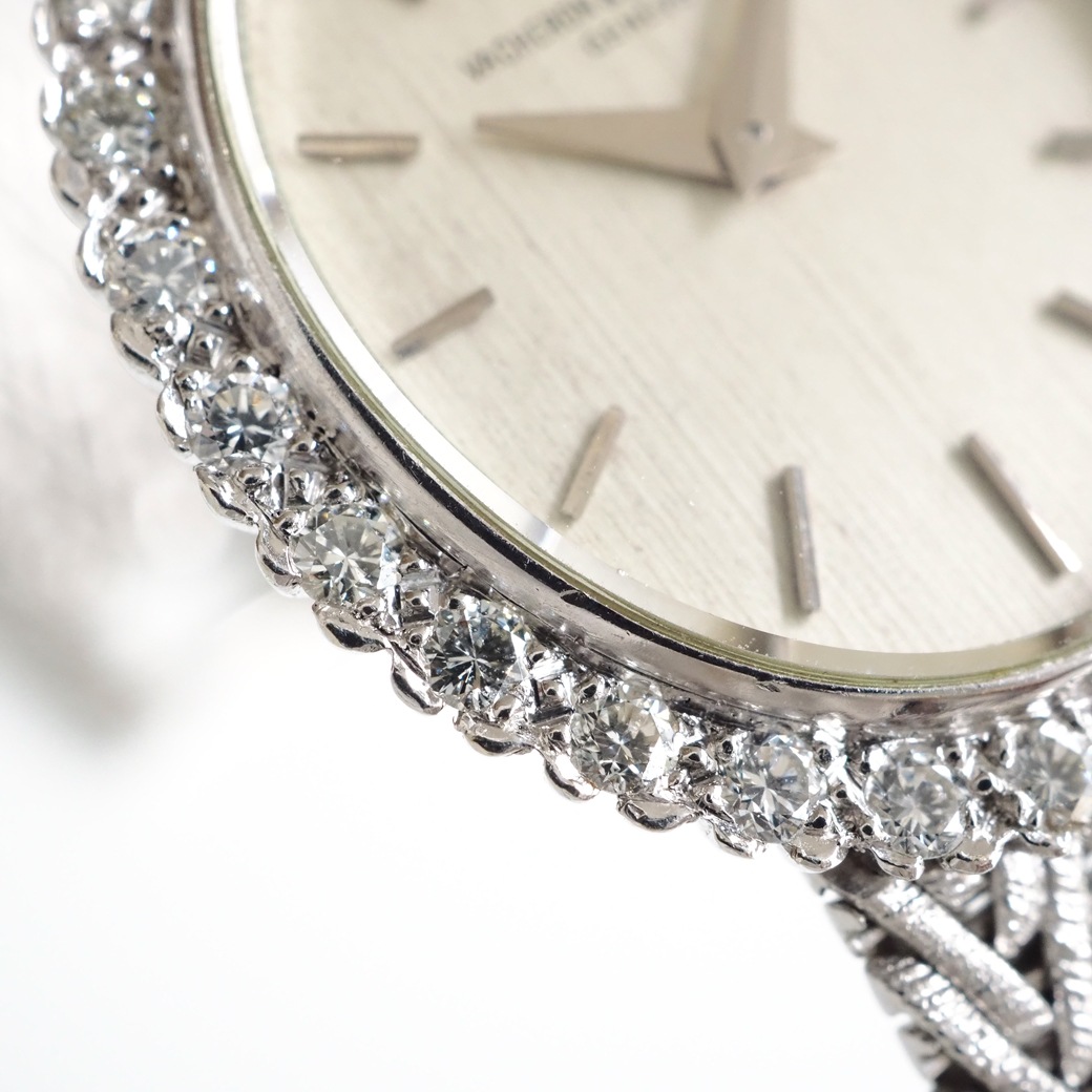 アンティークウォッチ ヴァシュロン・コンスタンタン バックワインド ダイヤモンドベゼル オーバル ホワイトゴールドケース ブレスレット