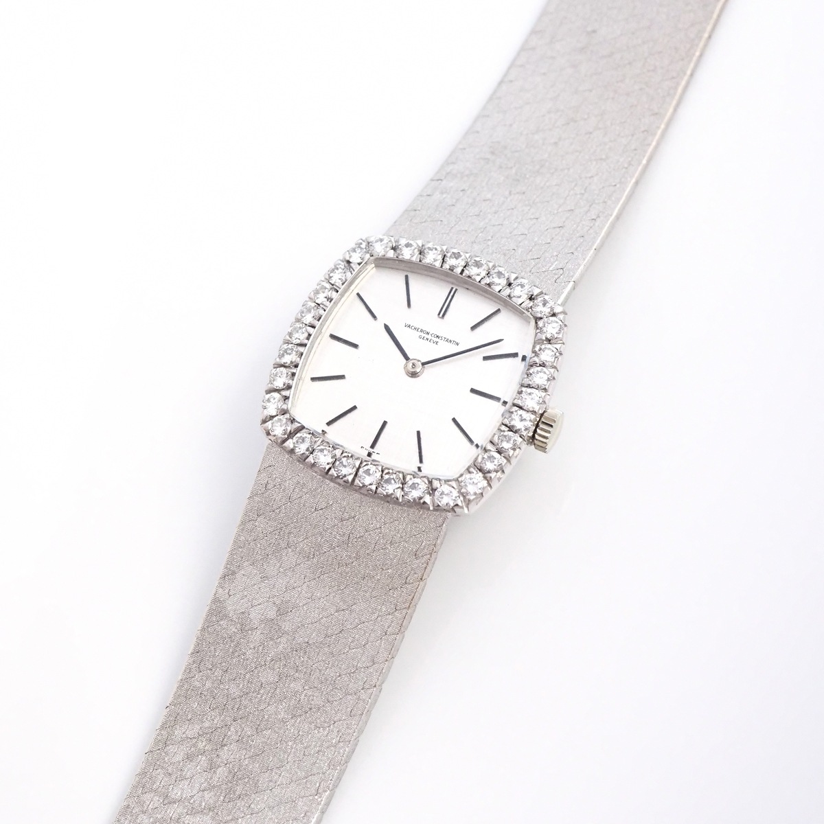 アンティークウォッチ ヴァシュロン・コンスタンタン ダイヤモンドベゼル クッションWGケース