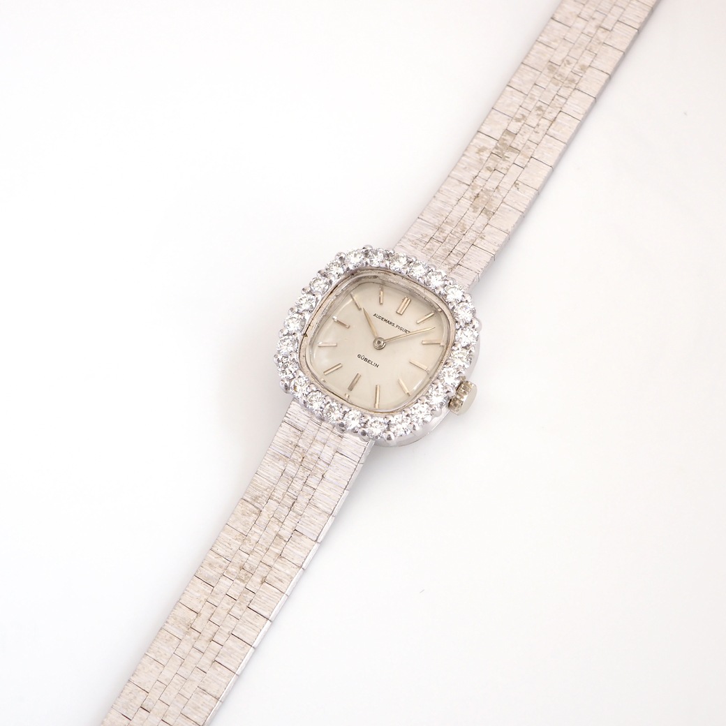 アンティークウォッチ オーデマ・ピゲ ダイヤモンドベゼル ラウンドスクエア ホワイトゴールドケース ブレスレット