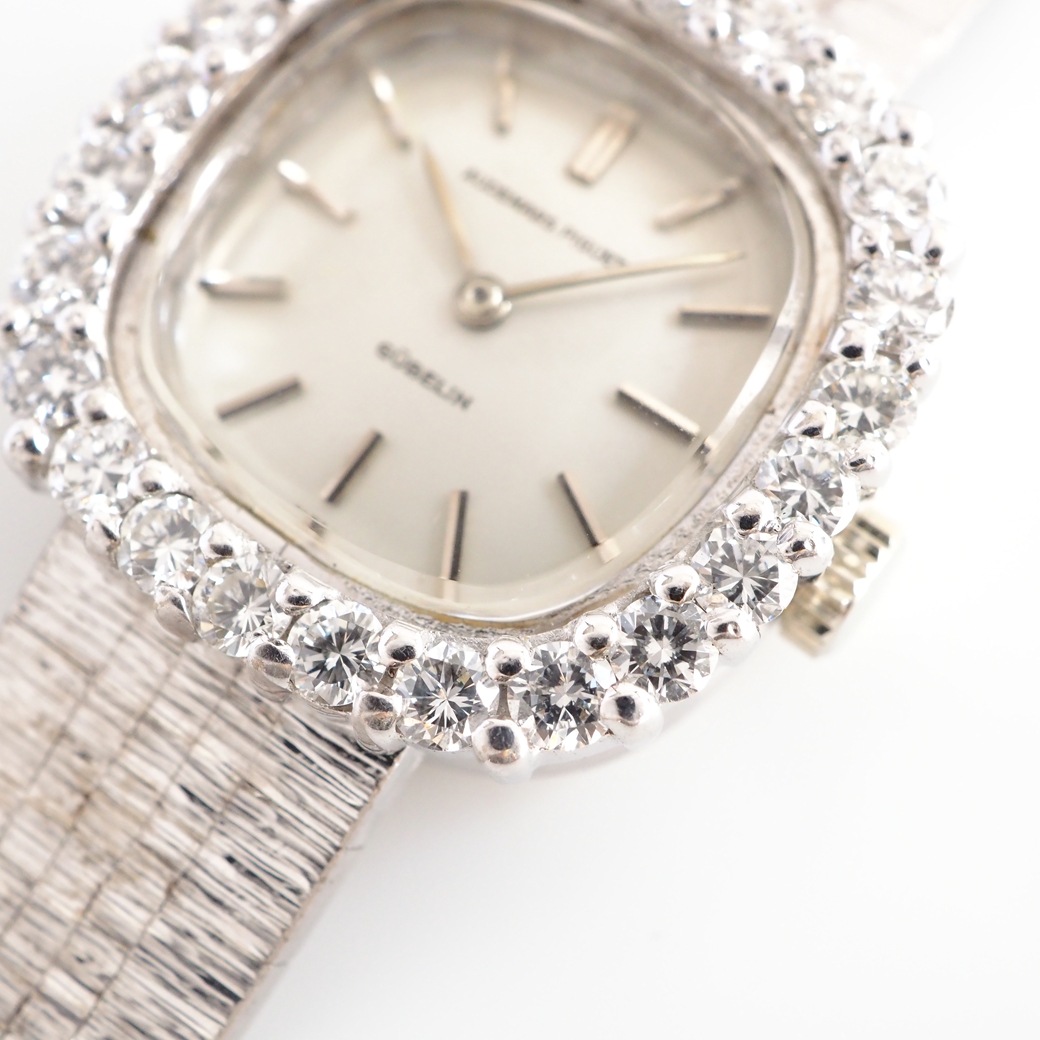 アンティークウォッチ オーデマ・ピゲ ダイヤモンドベゼル ラウンドスクエア ホワイトゴールドケース ブレスレット