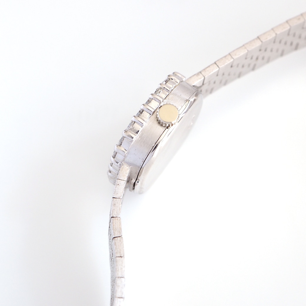 アンティークウォッチ オーデマ・ピゲ ダイヤモンドベゼル ラウンドスクエア ホワイトゴールドケース ブレスレット