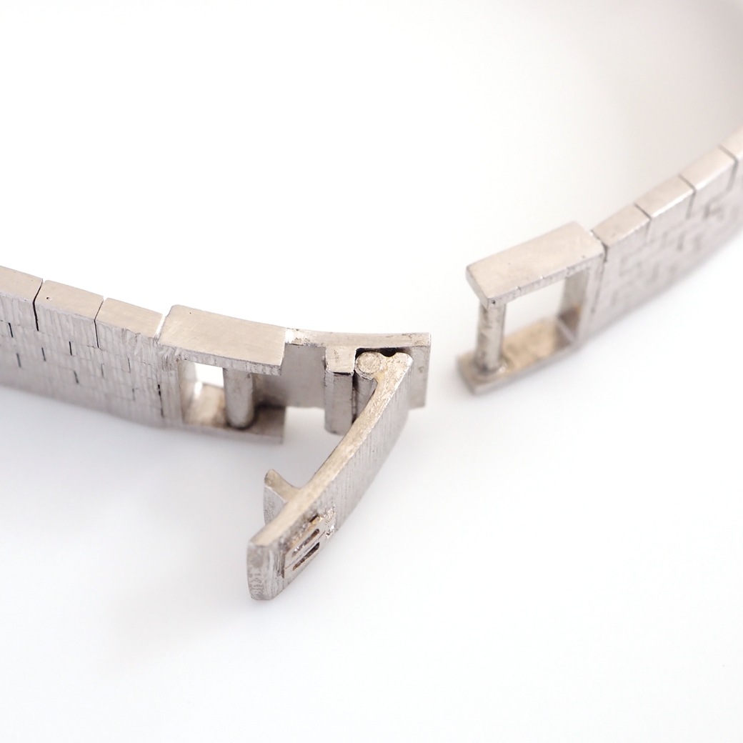 アンティークウォッチ オーデマ・ピゲ ダイヤモンドベゼル ラウンドスクエア ホワイトゴールドケース ブレスレット