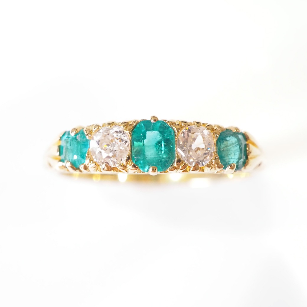アンティークジュエリー リング エメラルド ダイヤモンド ファイブストーン リング