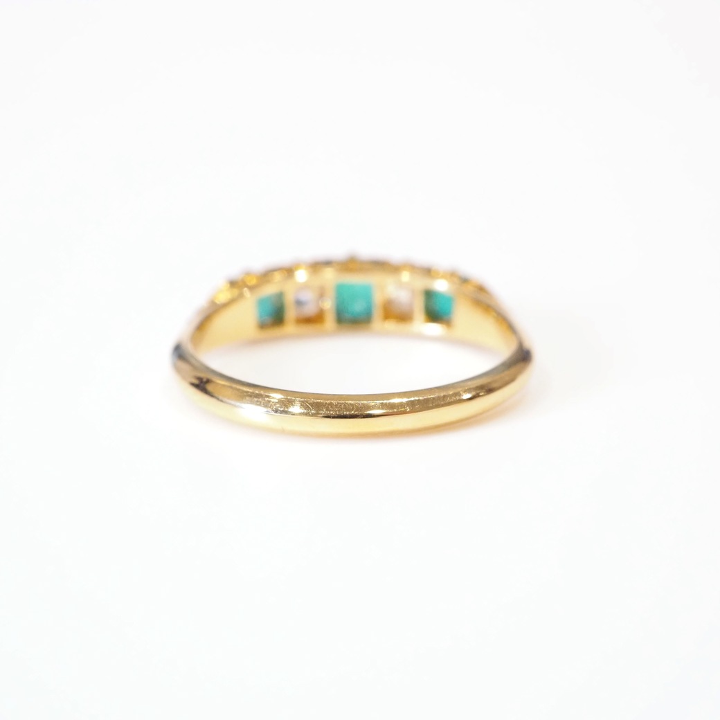 アンティークジュエリー リング エメラルド ダイヤモンド ファイブストーン リング