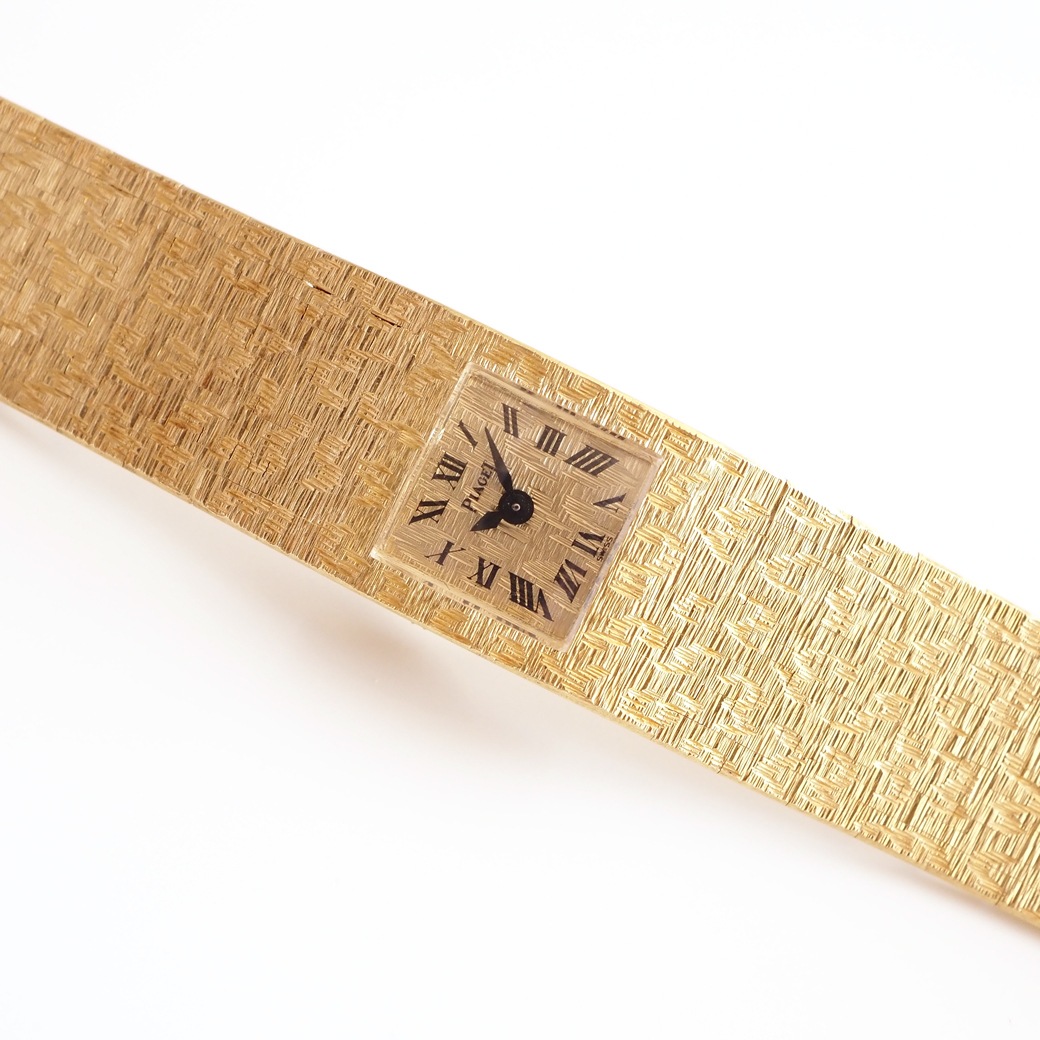 アンティークウォッチ ピアジェ バックワインド スクエア ゴールドテクスチャブレスレット