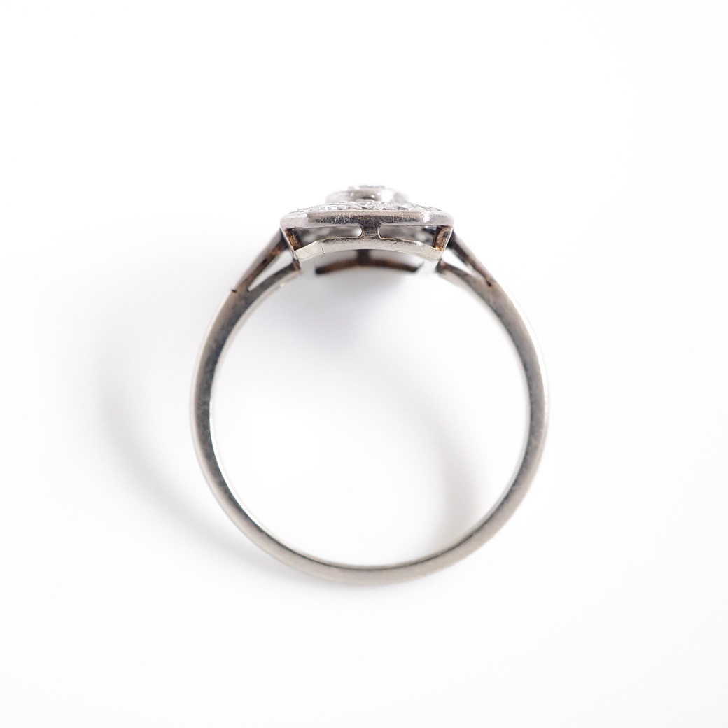 アンティークジュエリー リング ダイヤモンド プラチナ ホワイトゴールド アンティークリング