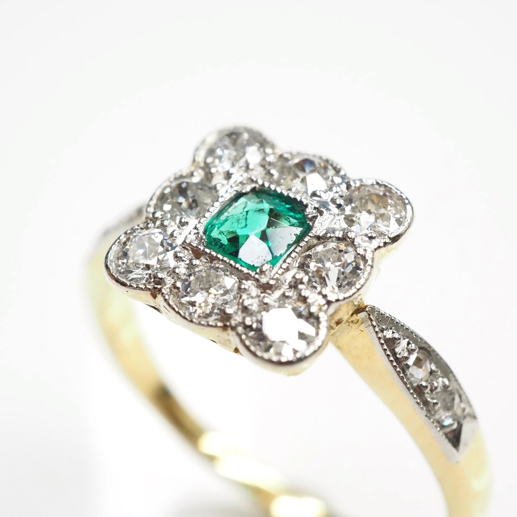 アンティークジュエリー リング エメラルド ダイヤモンド リング