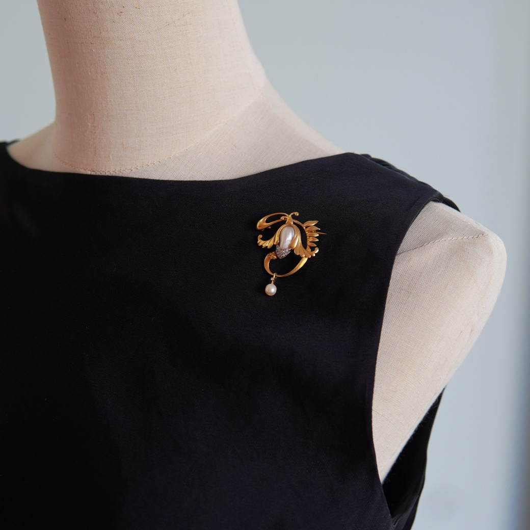 アンティークジュエリー ブローチ バロックパール ゴールドフレンチ アンティークブローチ