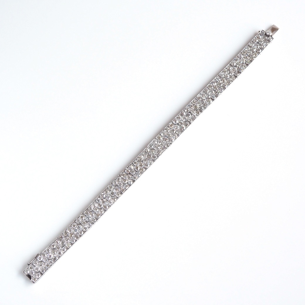 アンティークジュエリー ブレスレット 彫刻装飾 ダイヤモンド プラチナ アンティークブレスレット