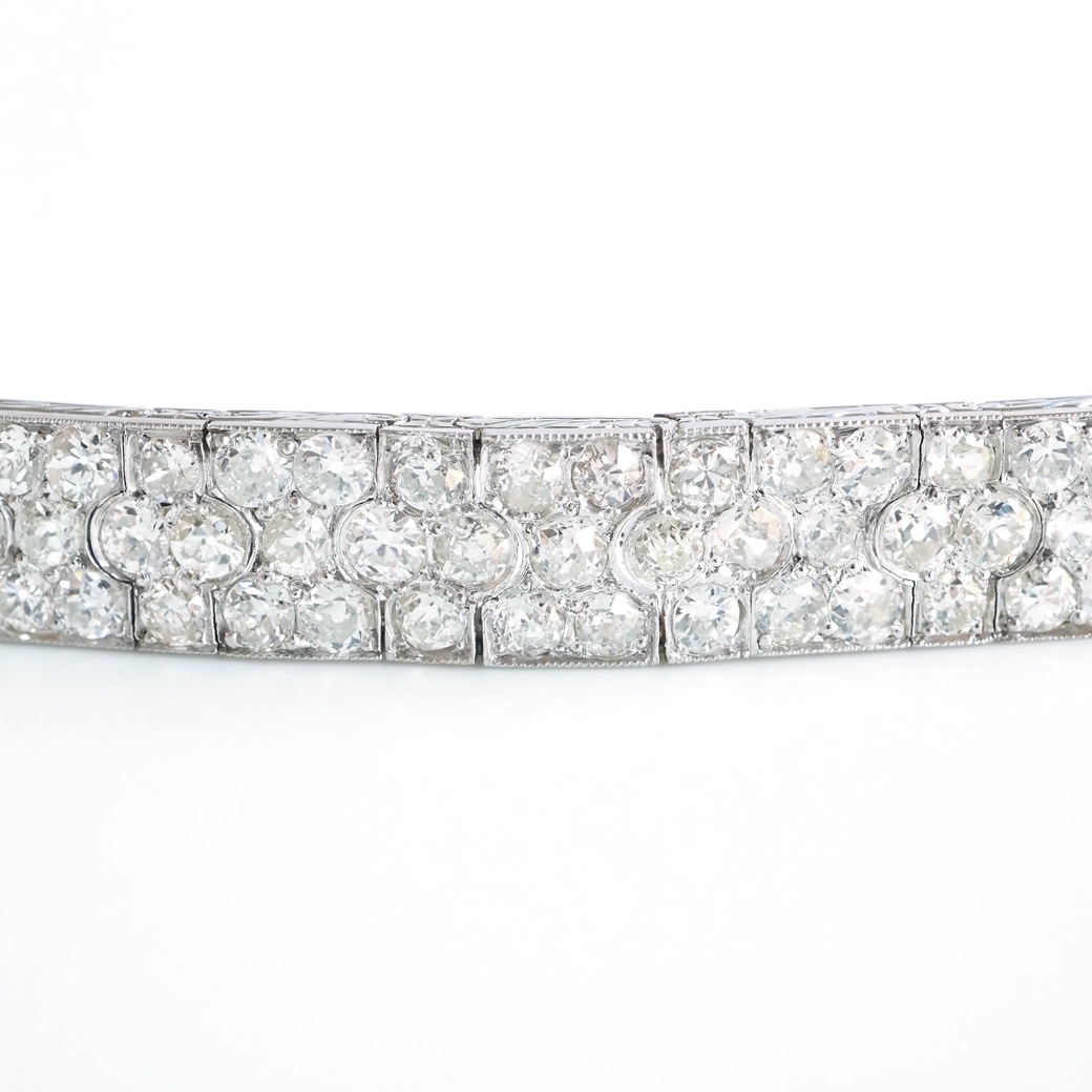 アンティークジュエリー ブレスレット 彫刻装飾 ダイヤモンド プラチナ アンティークブレスレット